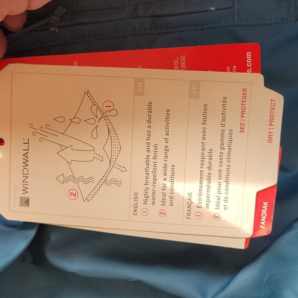 North Face Fanorak hooded jacket - Picture 15 of 16